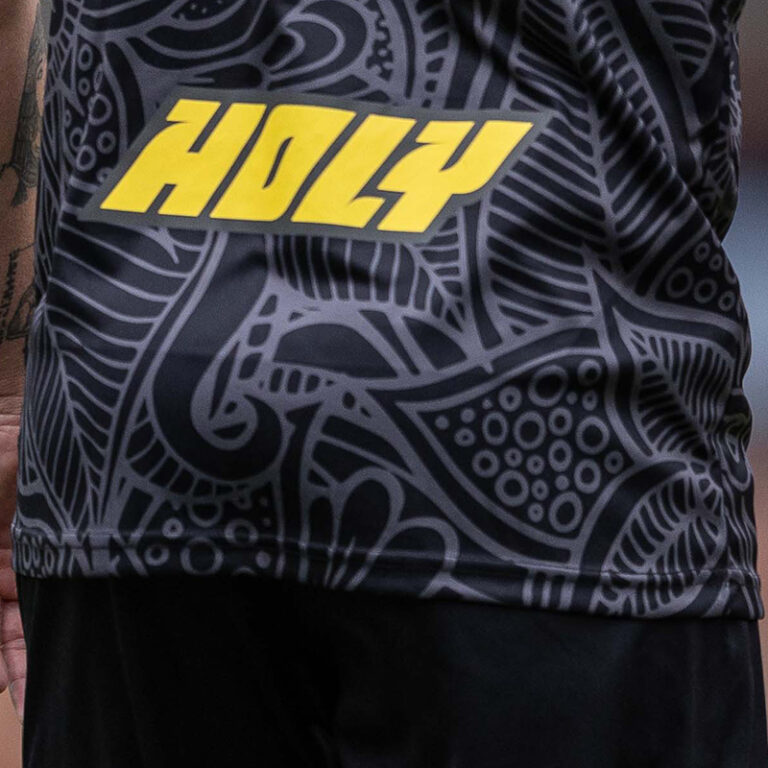 CAMISETAS - AWAY_0002_IMG_5804